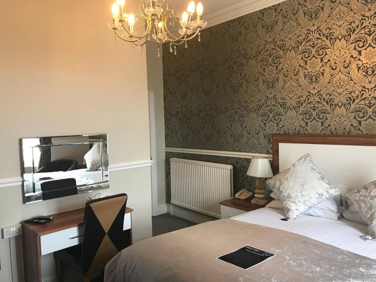 Lauriston & Lawton Court Hotel Llandudno Eksteriør bilde